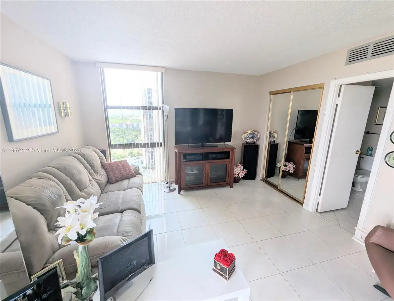 20335 W Country Club Dr # 2102, Aventura FL 33180 photo 4