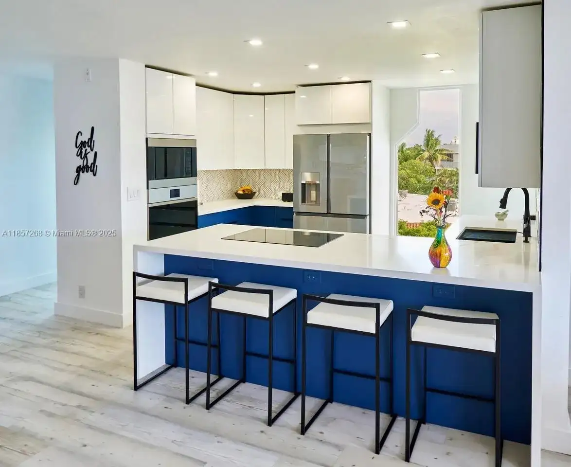 3545 NE 166th St # 510, North Miami Beach FL 33160 photo 3