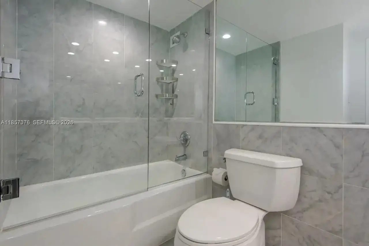 5161 Collins Ave # 1104, Miami Beach FL 33140 photo 5