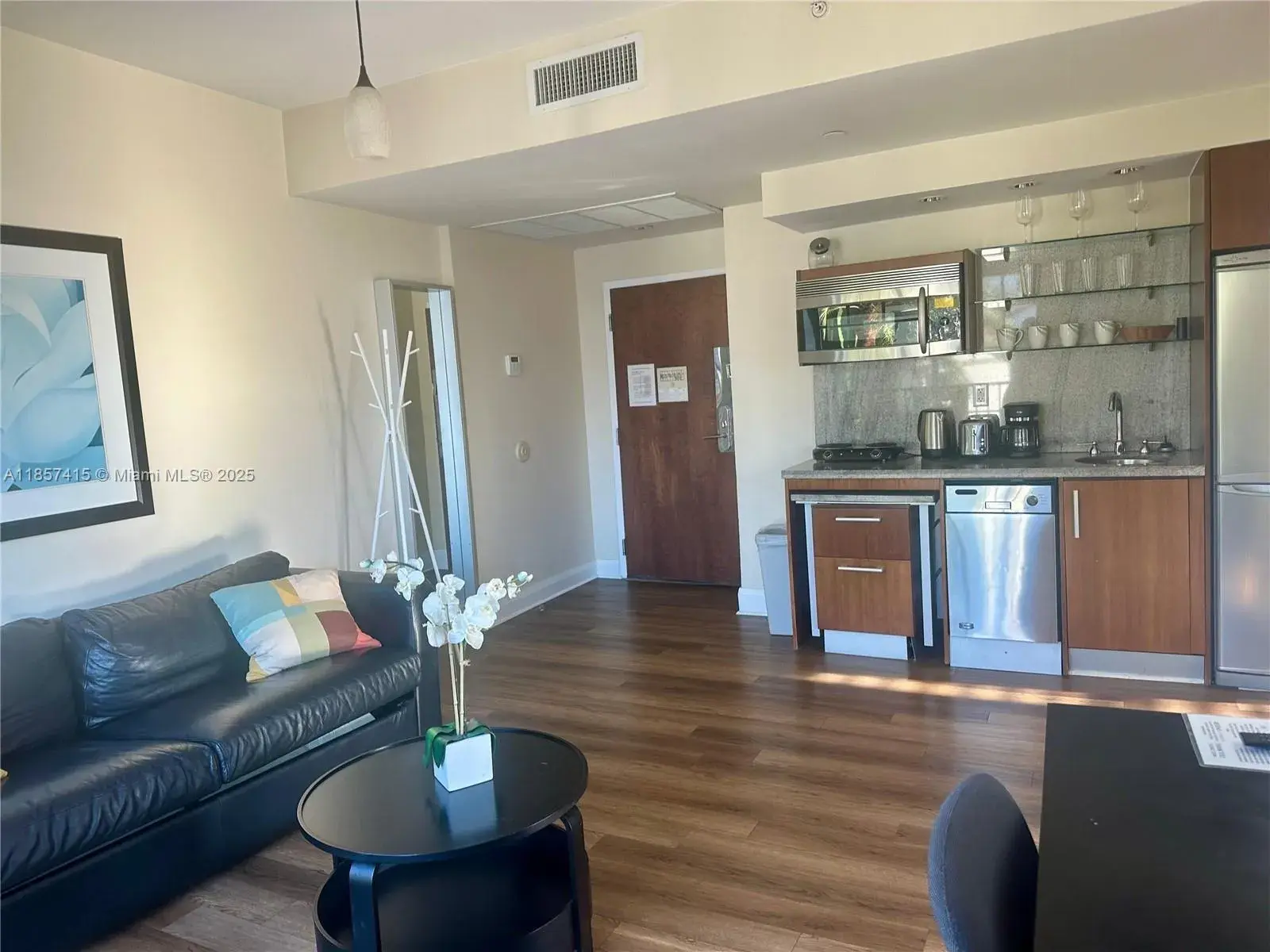 1060 Ocean Dr # D309, Miami Beach FL 33139