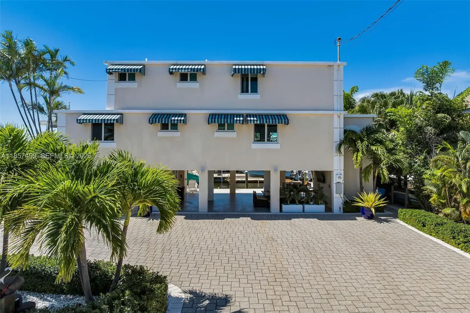 122 Court Contessa, Islamorada FL 33036 photo 3