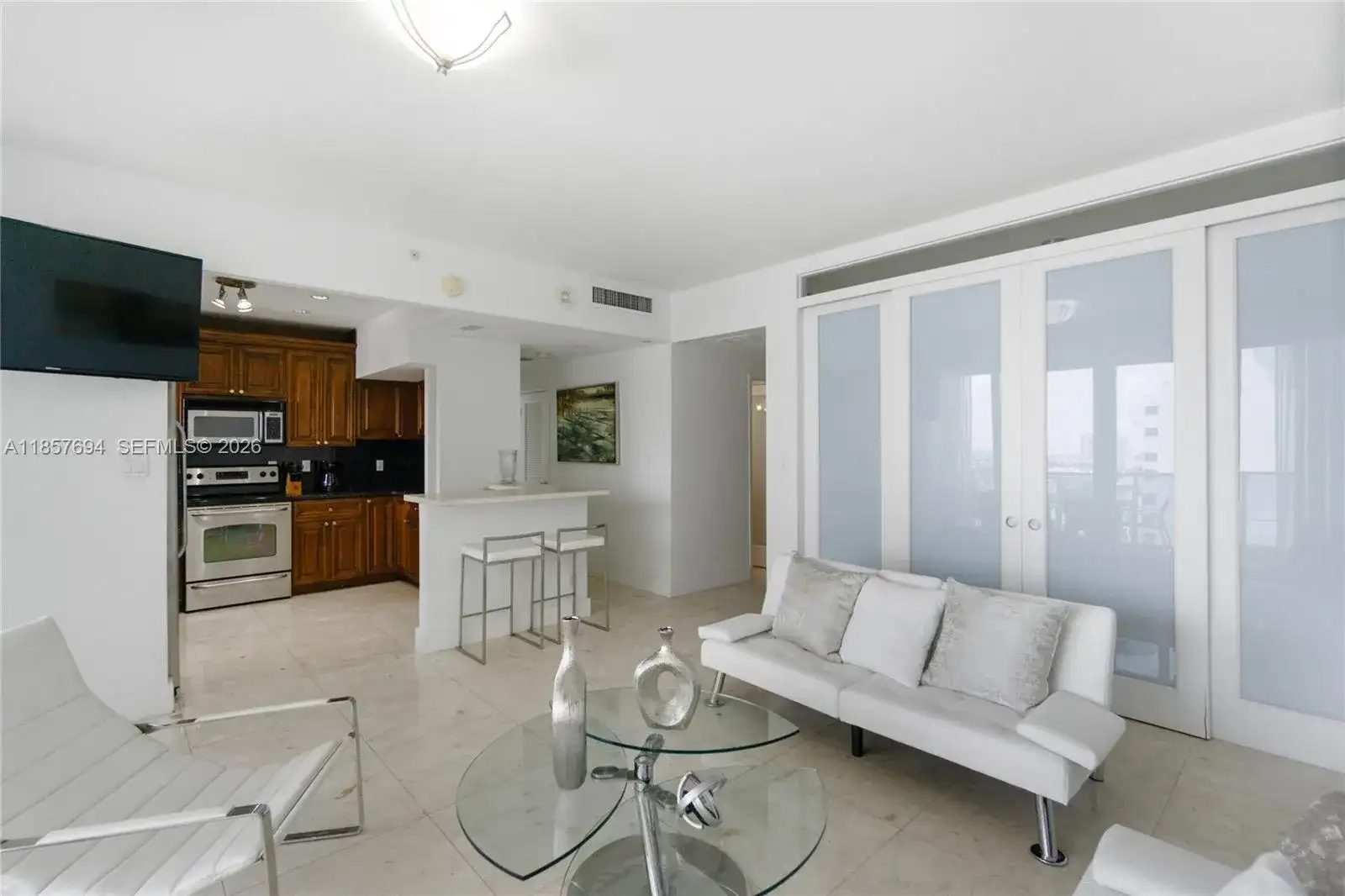 100 Lincoln Rd, Miami Beach FL 33139 photo 4