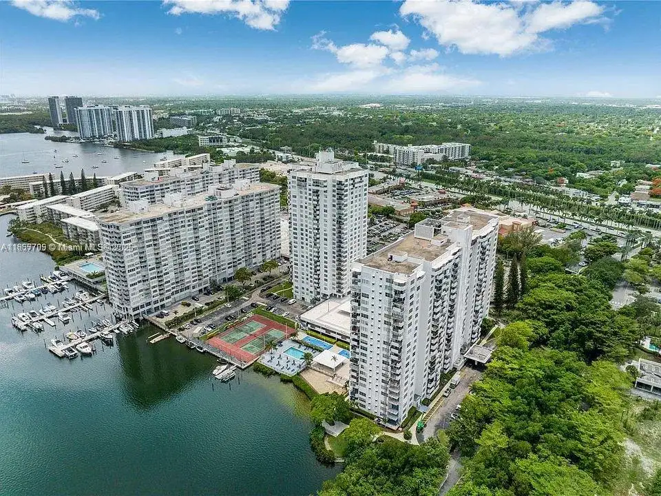 2750 NE 183rd St # 801, Aventura FL 33160 photo 3