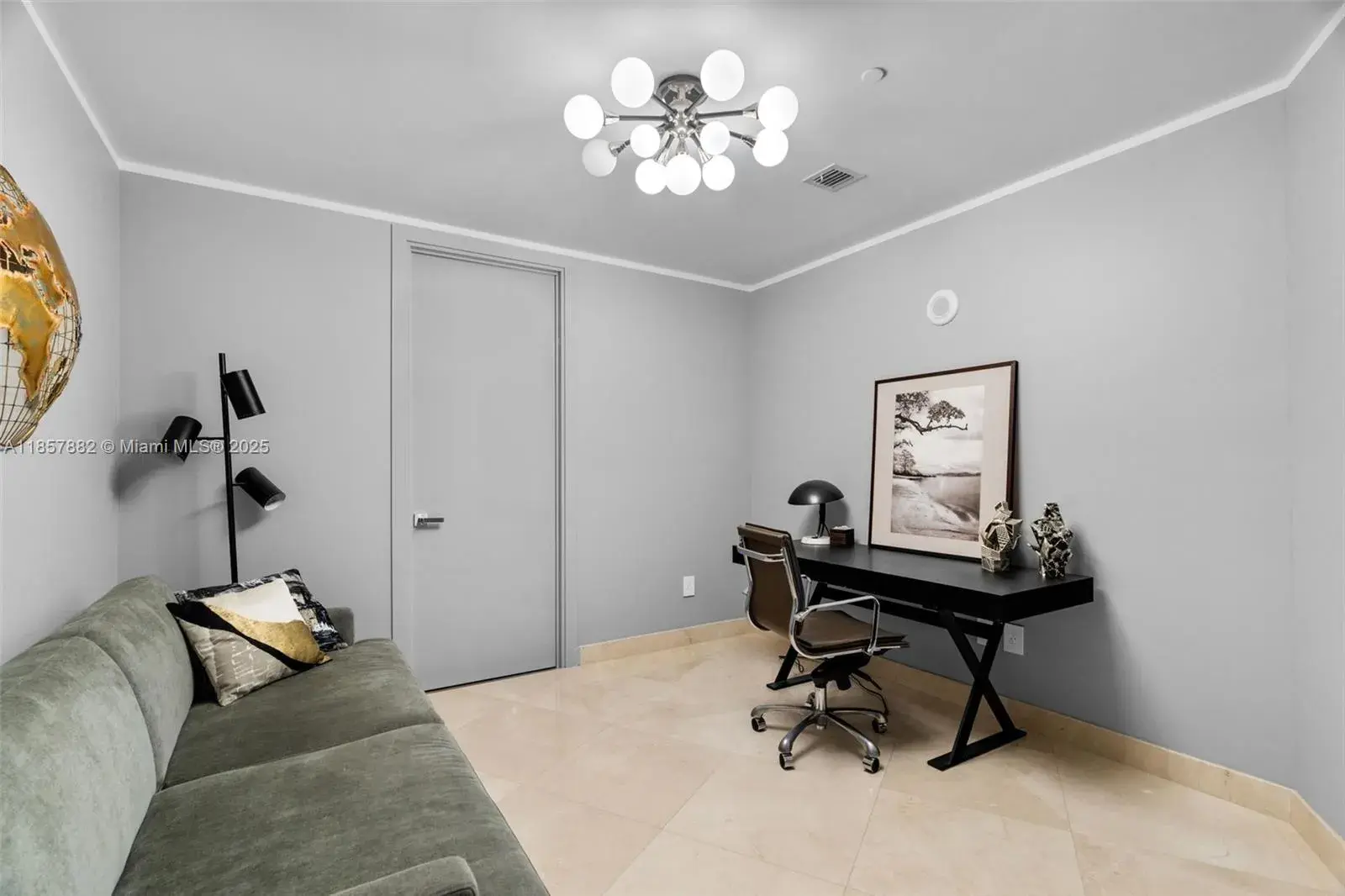 16001 Collins Ave # 907, Sunny Isles Beach FL 33160