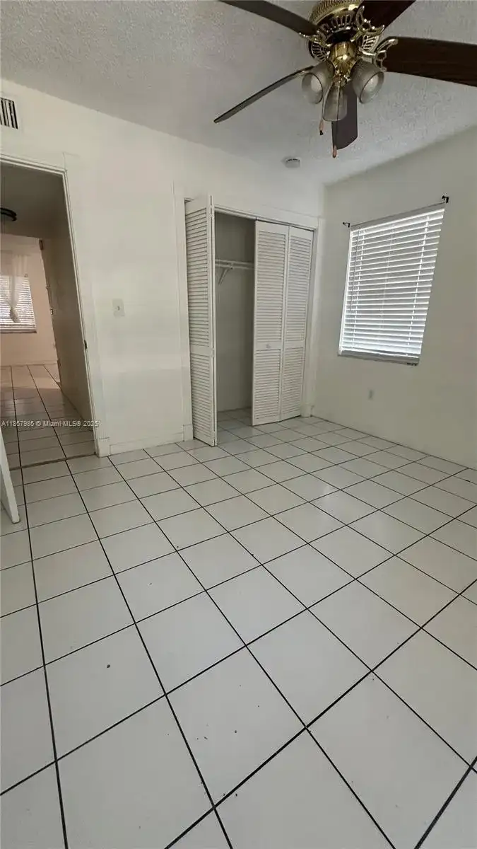 2138 SW 6th St # 102, Miami FL 33135 photo 2