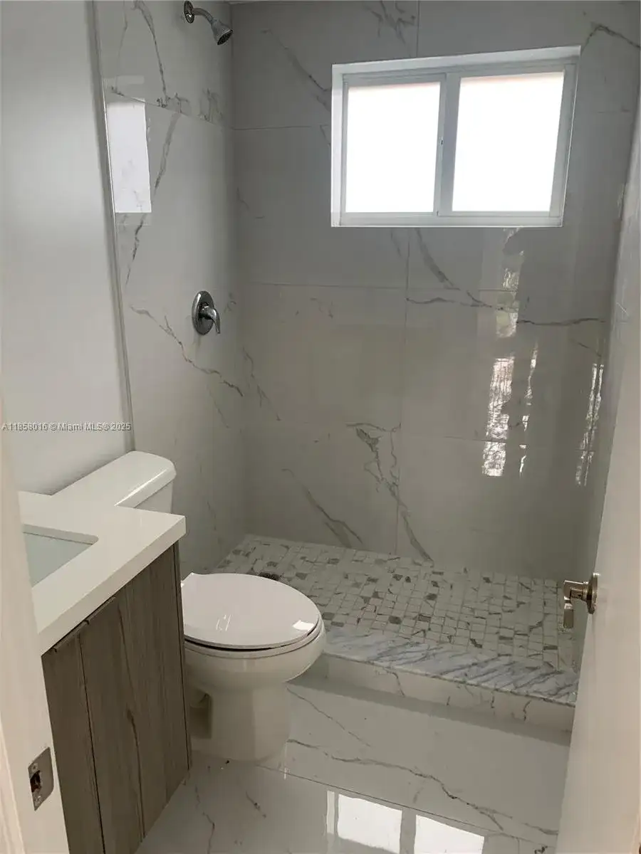 7843 NE 10th Ave # 2, Miami FL 33138 photo 5