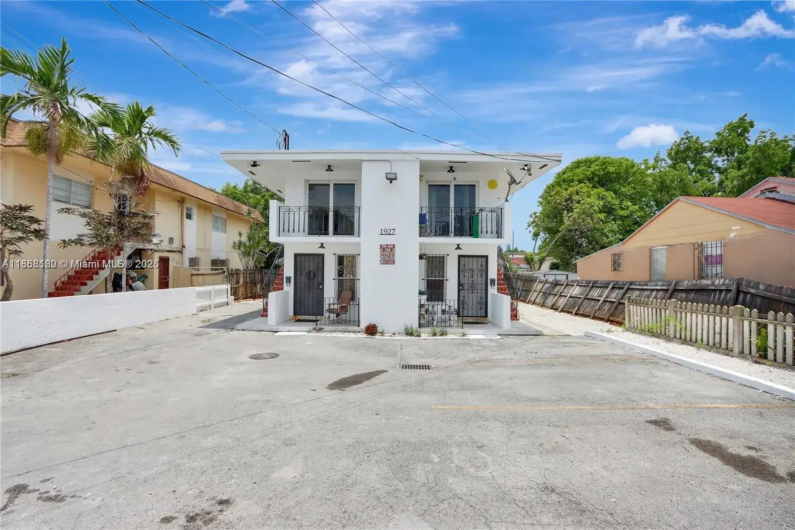 1927 NW 20th Ave, Miami FL 33125 photo 2