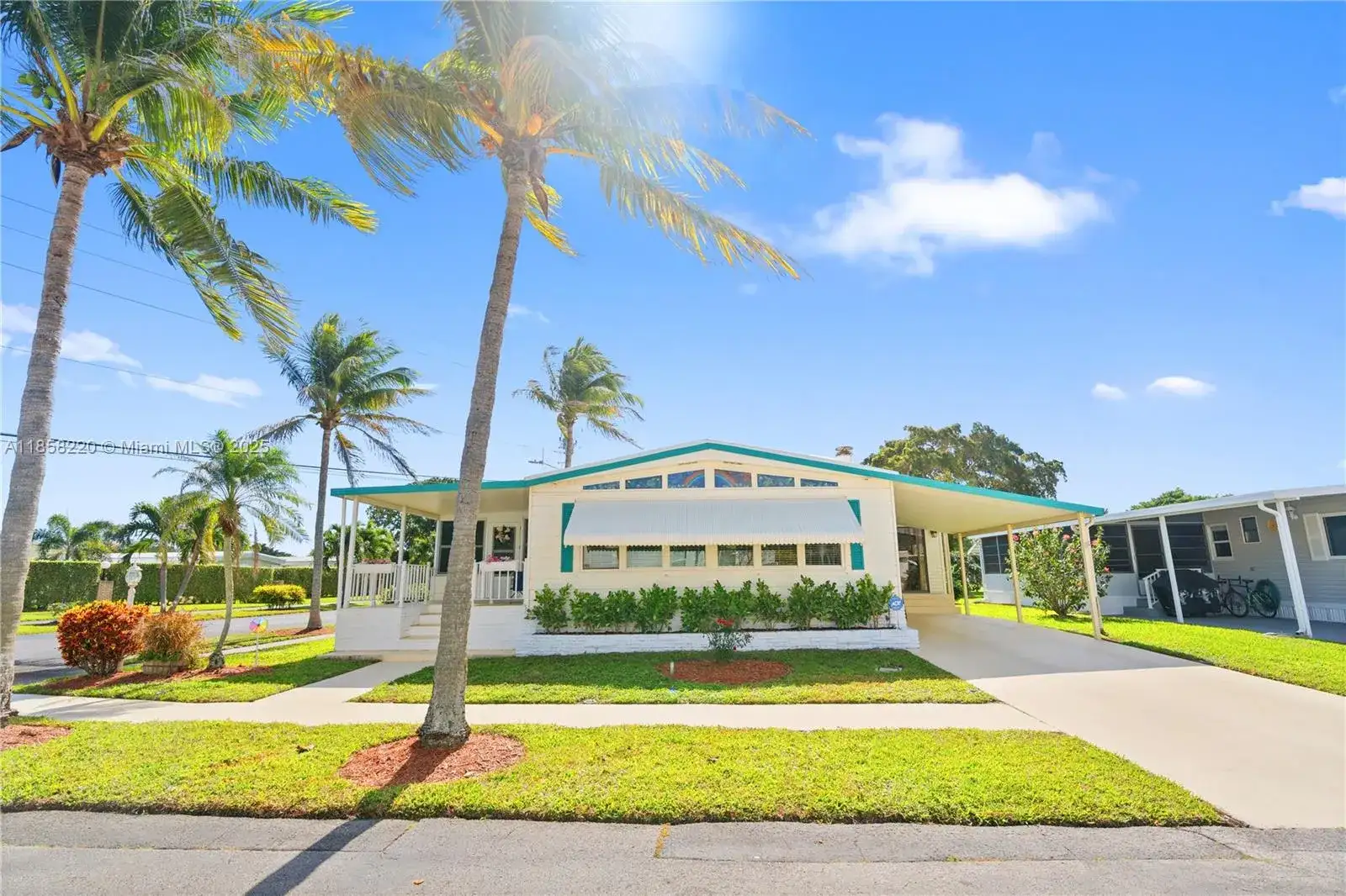 202 NW 52nd St, Deerfield Beach FL 33064 photo 3