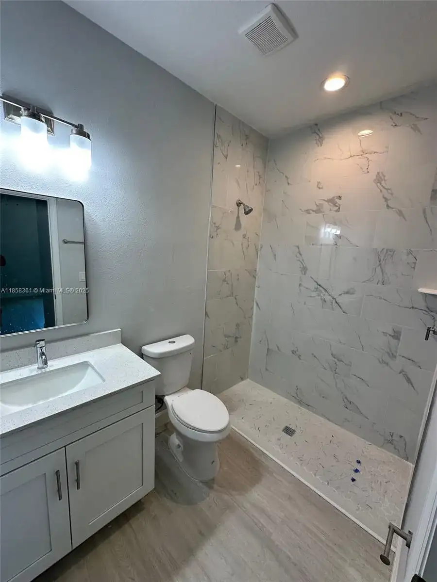 10385 Port Everglades St, Port Charlotte FL 33981 photo 5