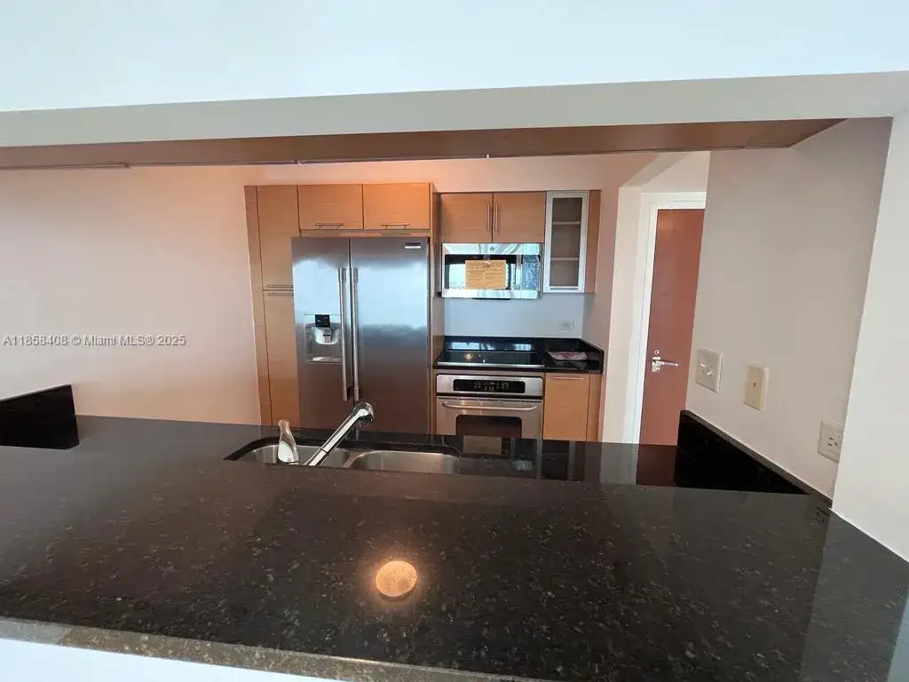 31 SE 5th St # 2603, Miami FL 33131 photo 5