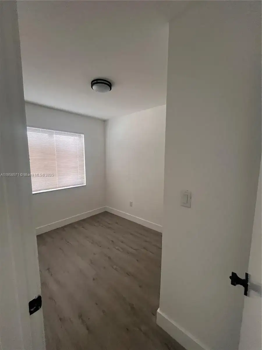 3417 NW 22nd Ave # 1, Miami FL 33142 photo 4