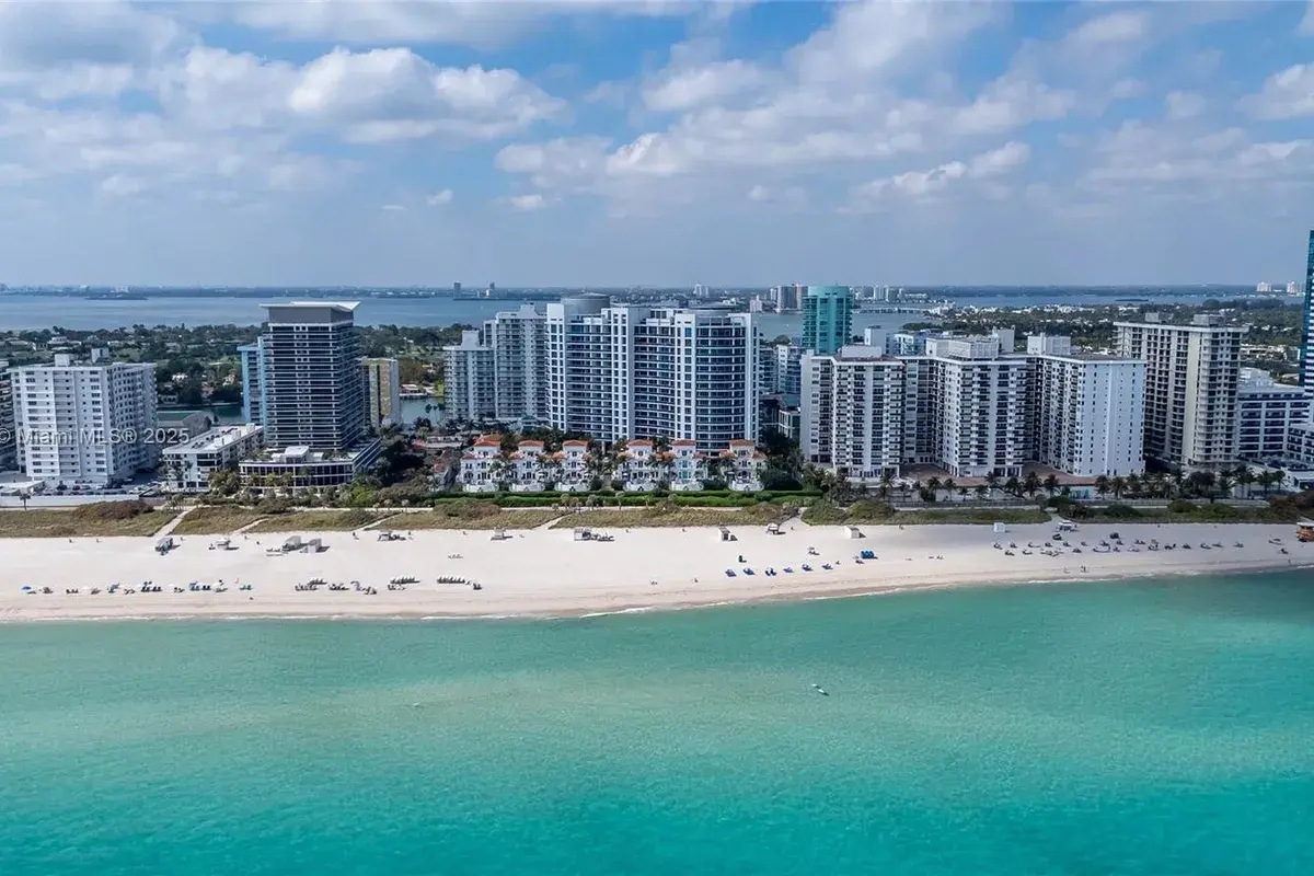 5959 Collins Ave # 802, Miami Beach FL 33140
