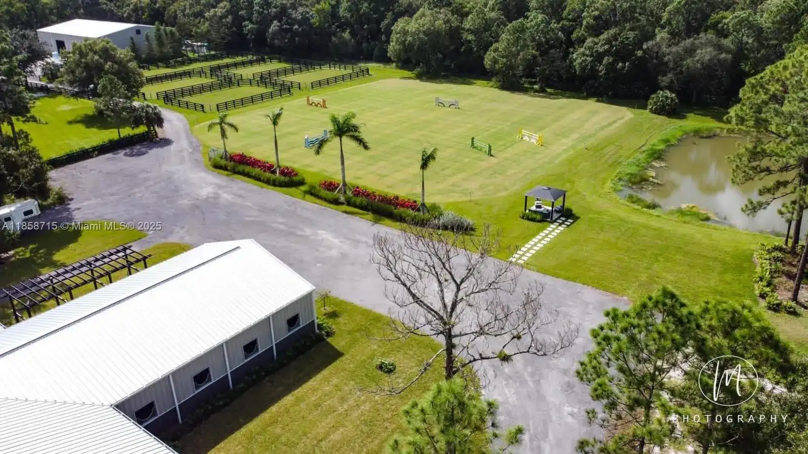 14561 Tangerine Dr, Loxahatchee FL 33470