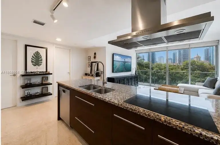 495 Brickell Ave # 411, Miami FL 33131 photo 3