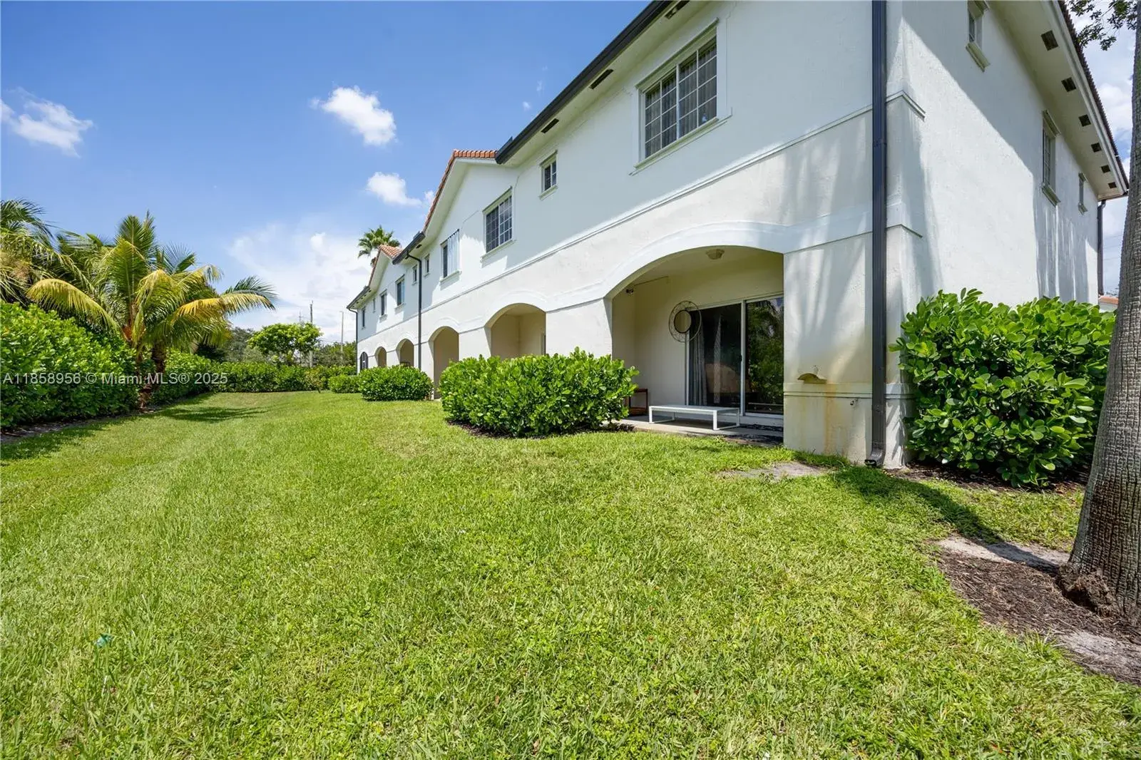 3680 NW 29th Ct, Lauderdale Lakes FL 33311