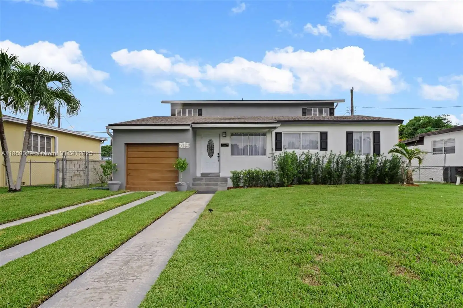 6221 NW 37th Ter, Virginia Gardens FL 33166