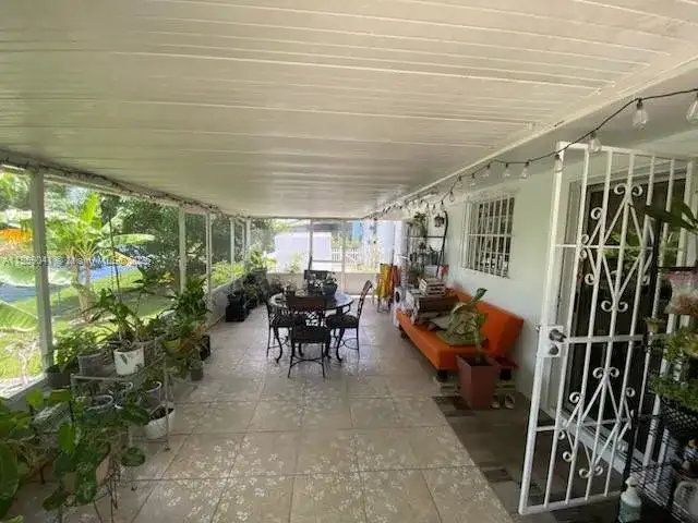 25931 SW 130th Ave, Homestead FL 33032 photo 4