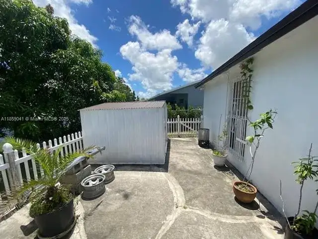 25931 SW 130th Ave, Homestead FL 33032 photo 5