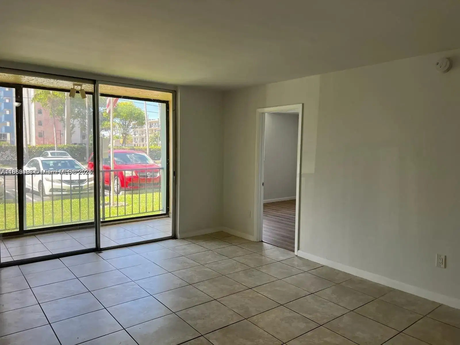 5055 NW 7th St # 103, Miami FL 33126 photo 4
