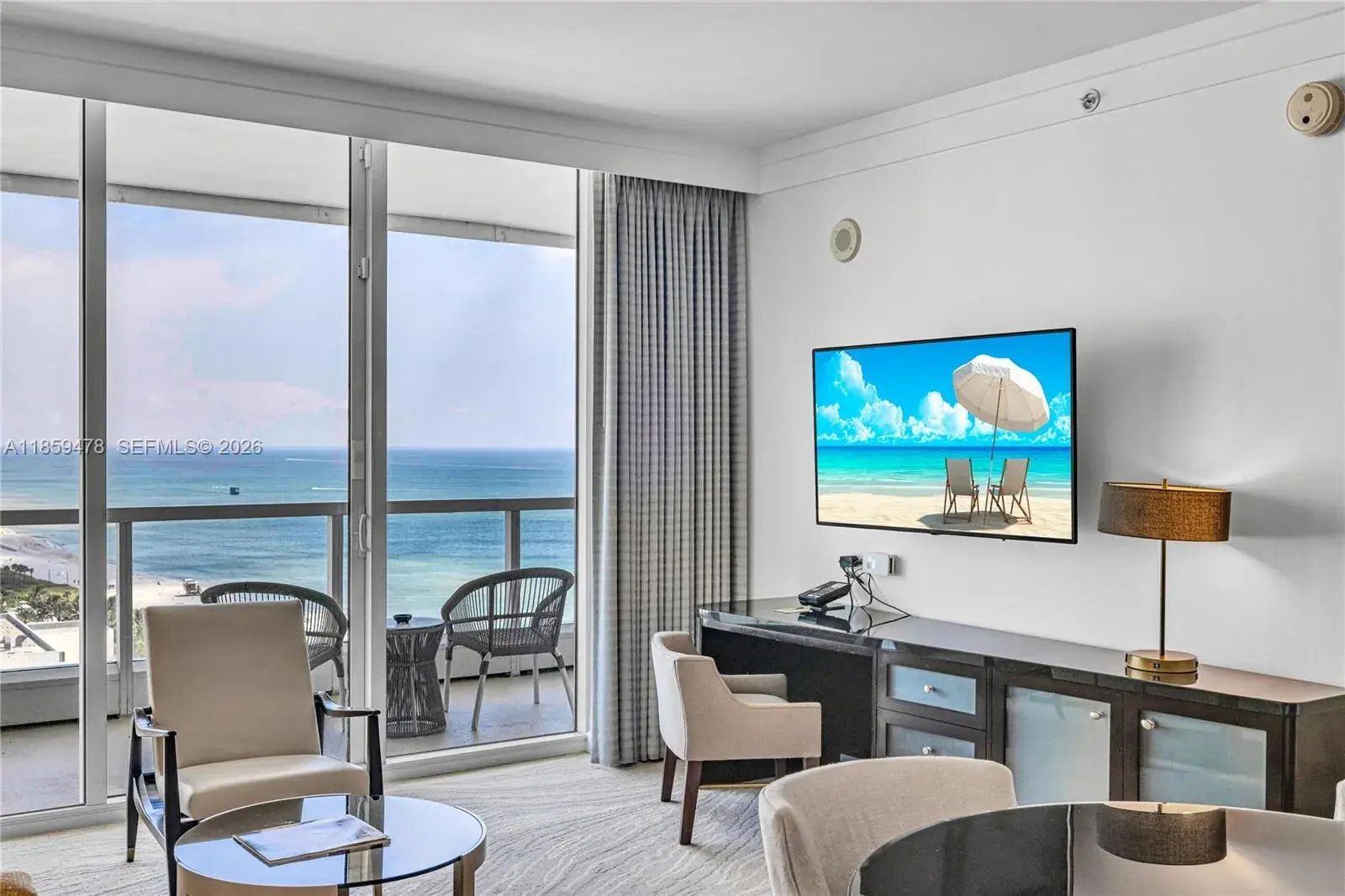 4391 Collins Ave, Miami Beach FL 33140