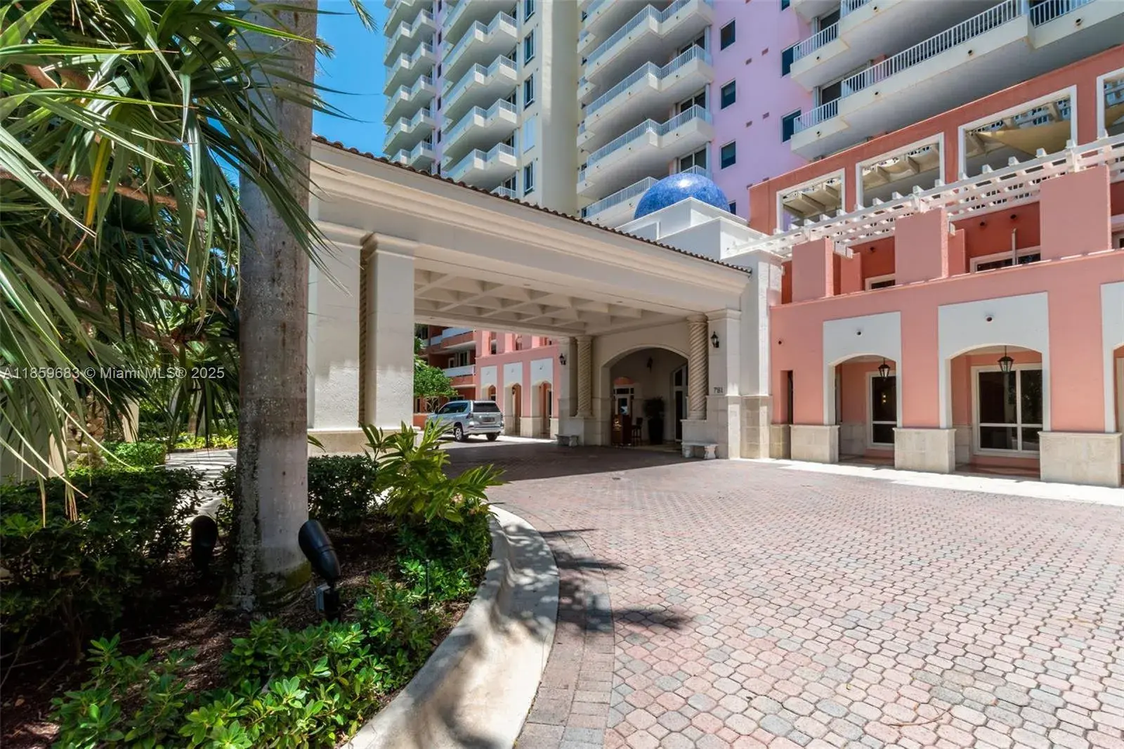 781 Crandon Blvd # 306, Key Biscayne FL 33149