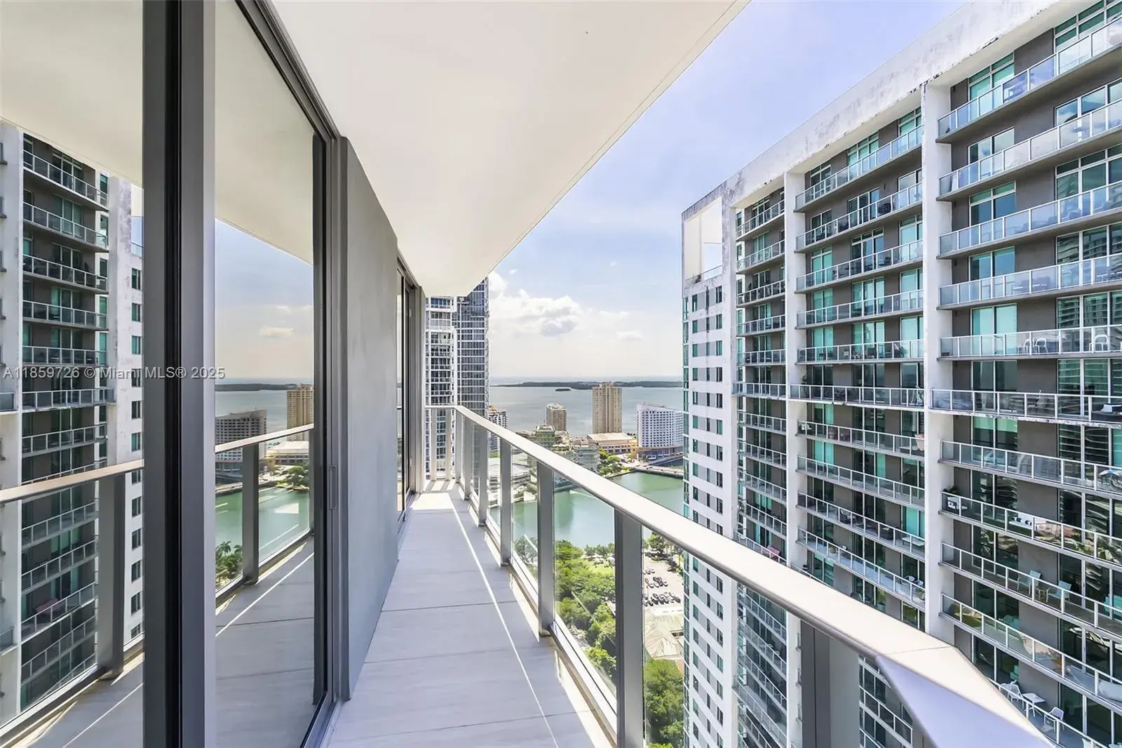 77 SE 5th St # 2410, Miami FL 33131
