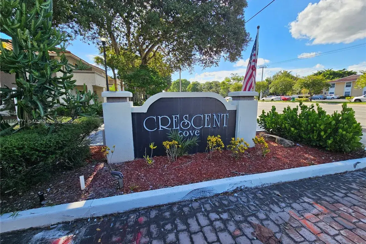 3228 Coral Lake Ln # 3228, Coral Springs FL 33065