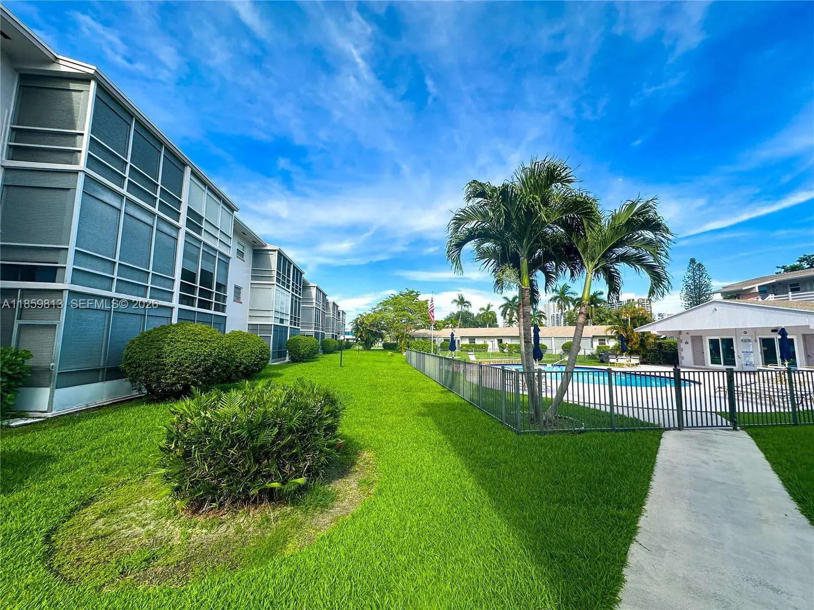 700 Layne Blvd # 210, Hallandale Beach FL 33009