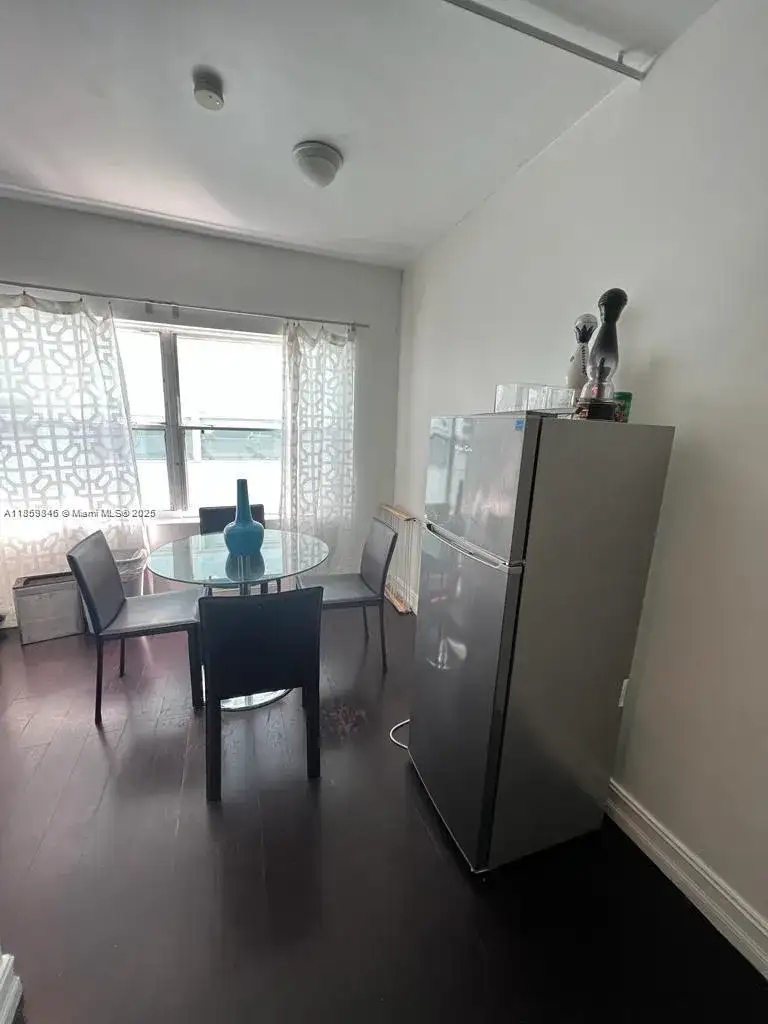 1555 Pennsylvania # 107, Miami Beach FL 33139 photo 4