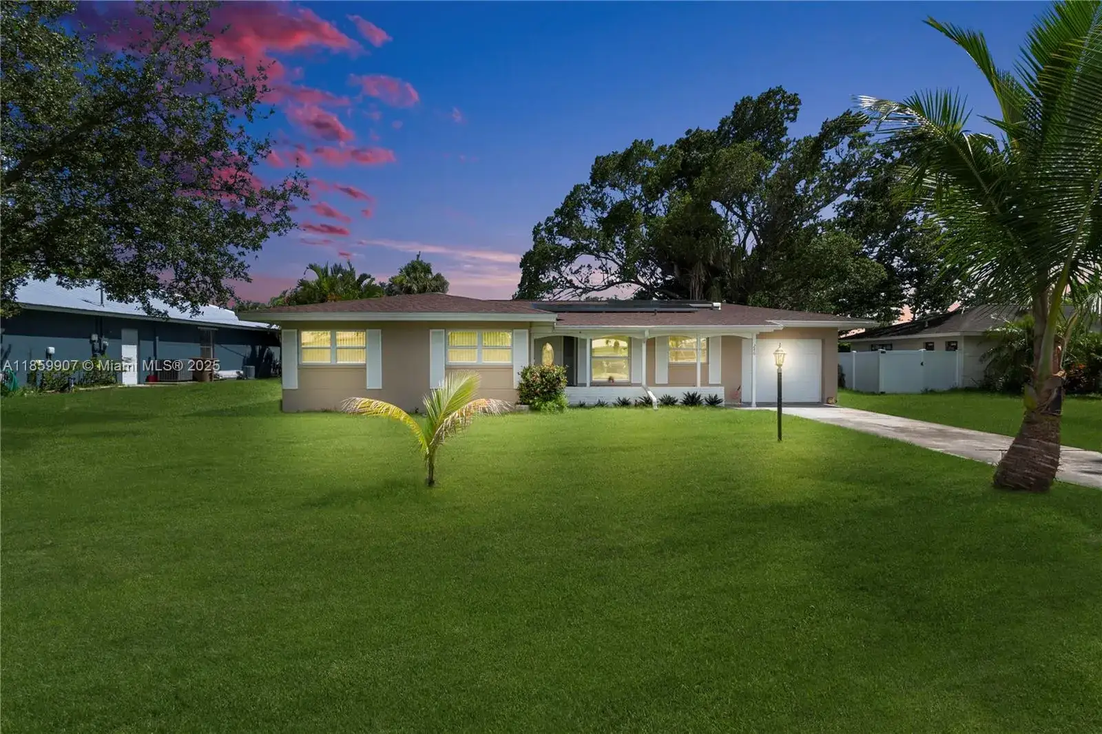 246 SE 44th st, Cape Coral FL 33904