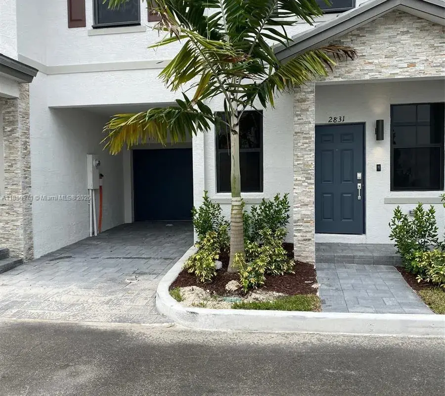 2831 SW 16th Ter # 2831, Fort Lauderdale FL 33315
