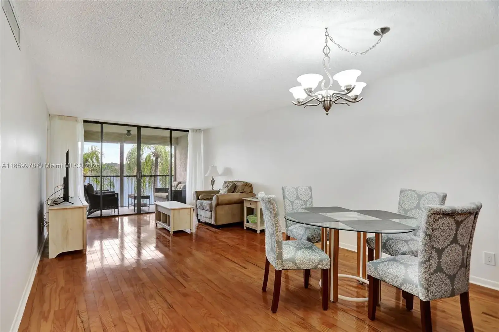 6219 Coral Lake Dr # 207, Margate FL 33063 photo 3