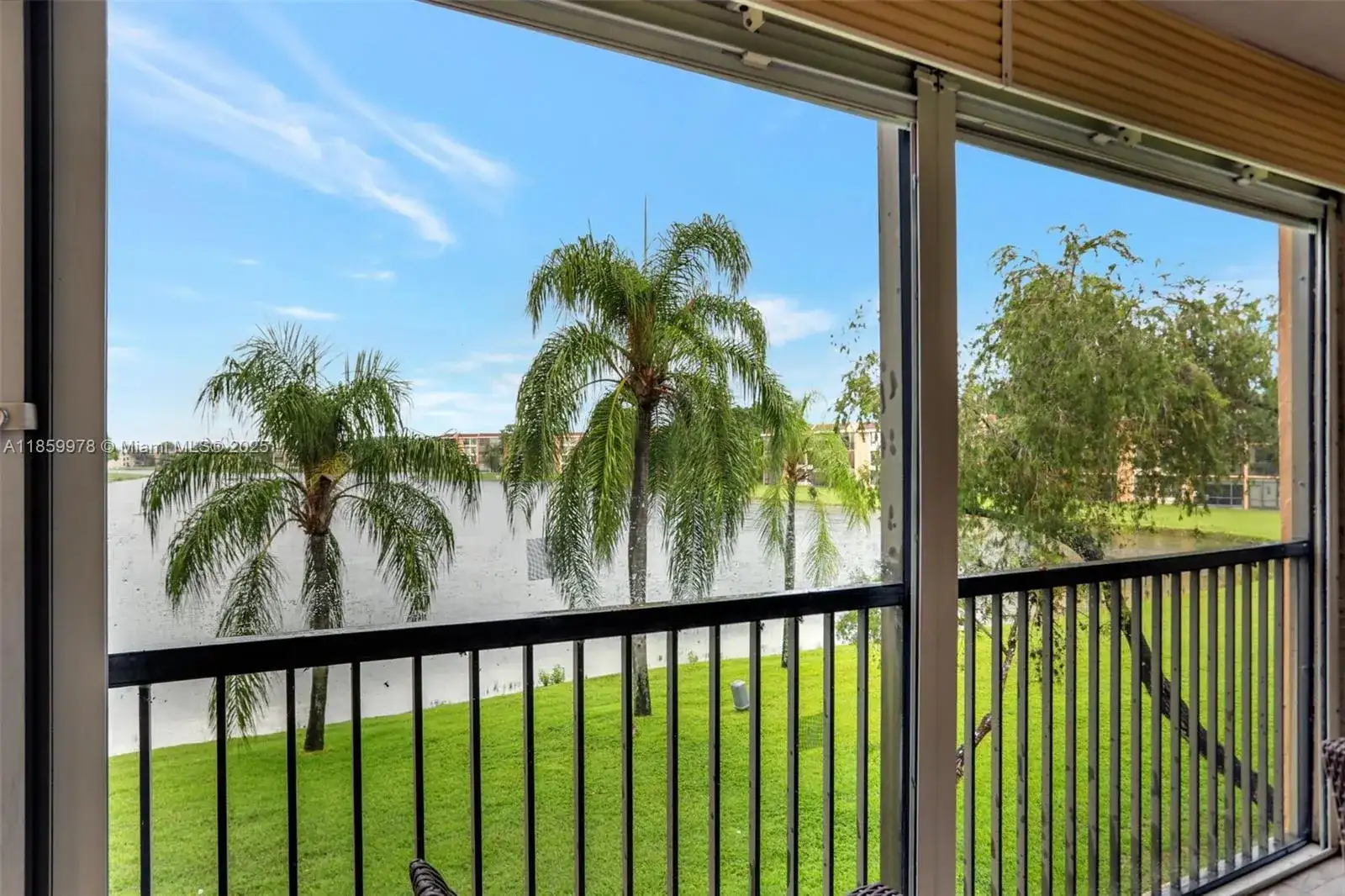 6219 Coral Lake Dr # 207, Margate FL 33063 photo 4