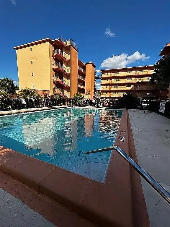 1800 W 54th St # 105, Hialeah FL 33012 photo 2