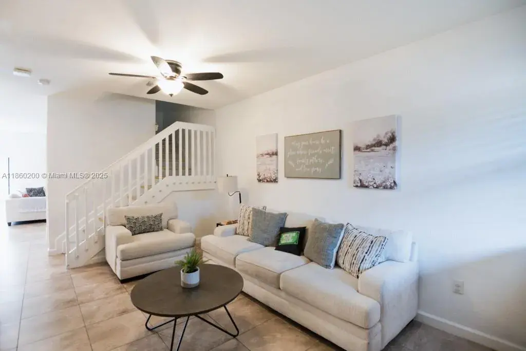 108 SE 34th Ter, Homestead FL 33033