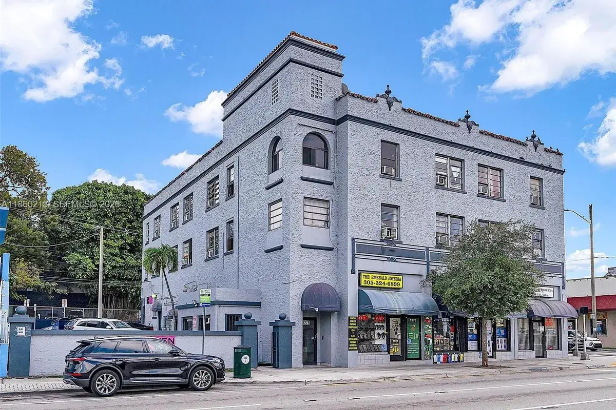 1274 W Flagler St, Miami FL 33135