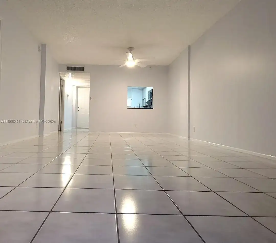 120 Royal Park Dr # 3B, Oakland Park FL 33309 photo 4