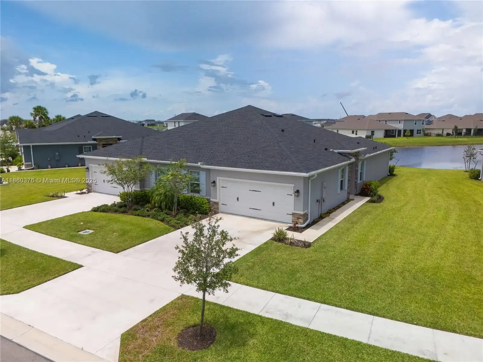 9454 SW Libertas Way, Port St. Lucie FL 34987