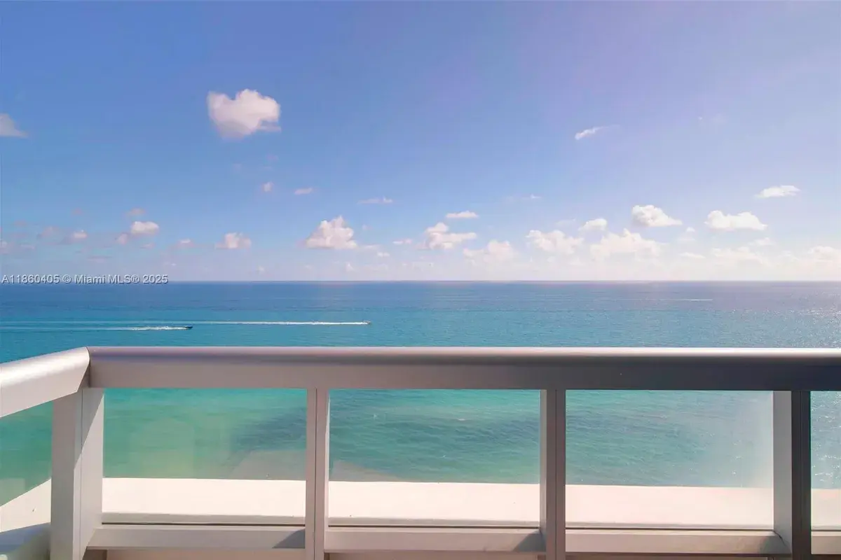 6899 Collins Ave # 1905, Miami Beach FL 33141