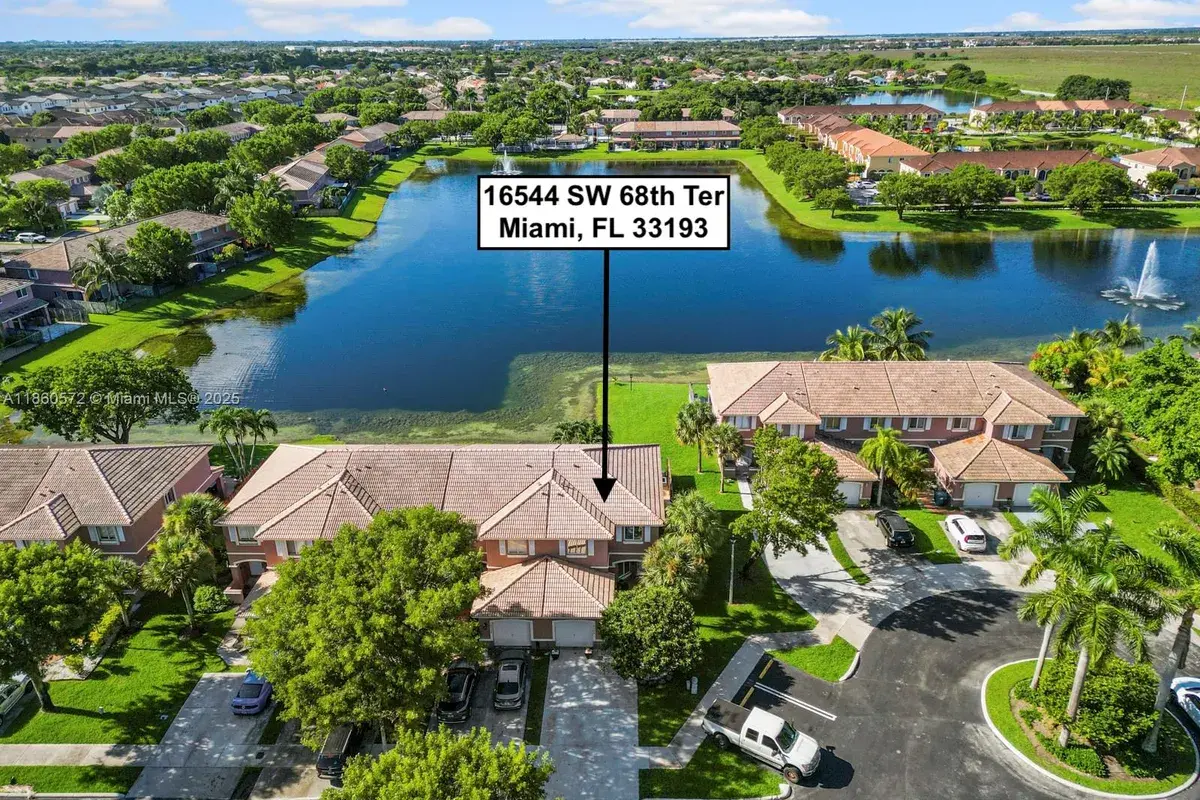 16544 SW 68th Ter, Miami FL 33193