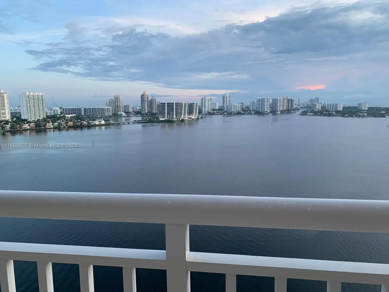251 174th St # 1904, Sunny Isles Beach FL 33160 photo 4