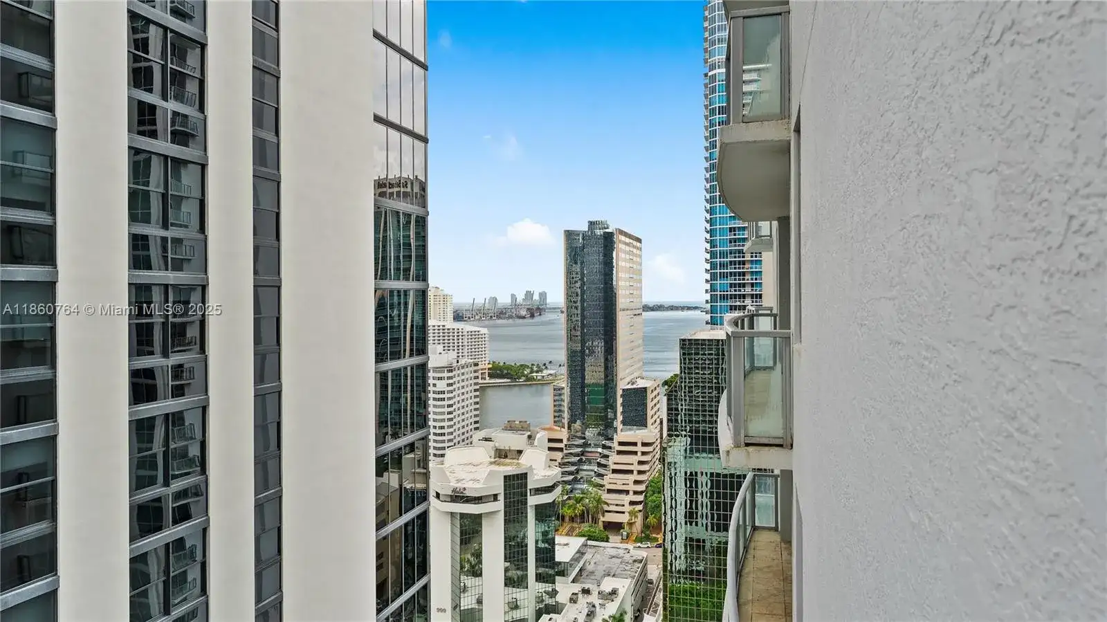 1050 Brickell Ave # 2620, Miami FL 33131 photo 3