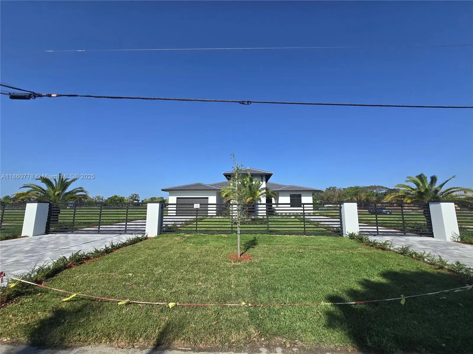 23840 SW 209th Pl, Homestead FL 33031 photo 3