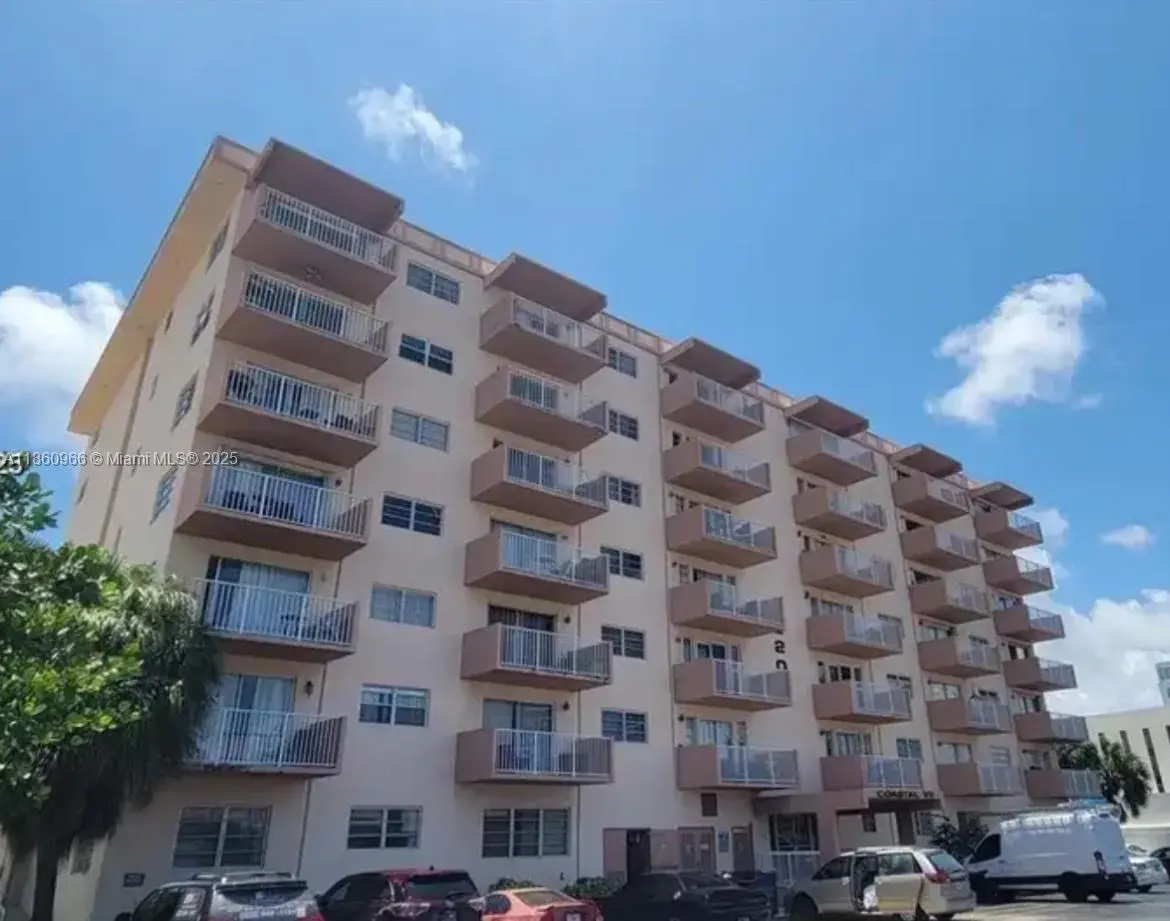 2200 E Hallandale Beach Blvd # 207, Hallandale Beach FL 33009