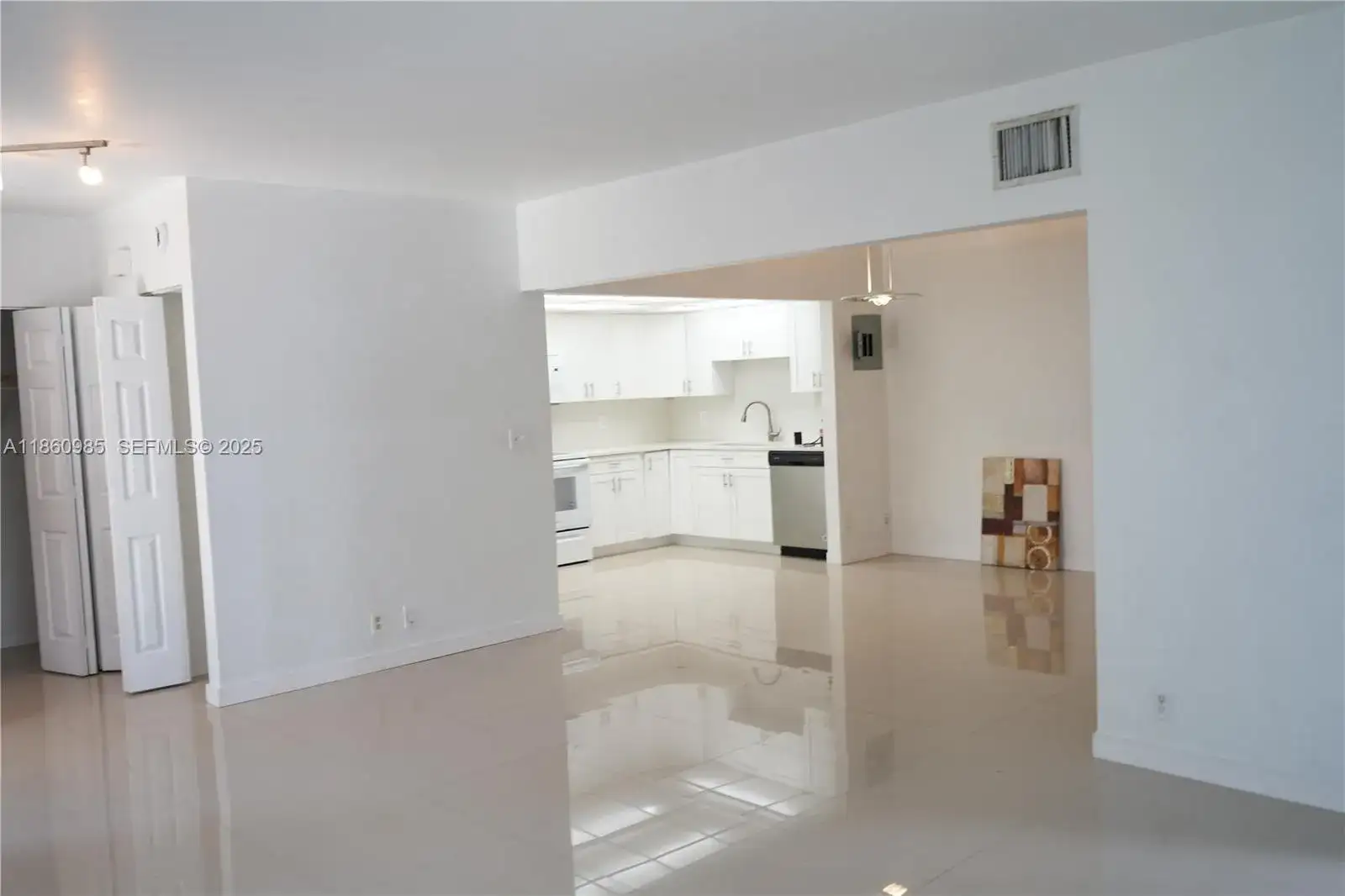 2800 S University Dr # 2A, Davie FL 33328 photo 5