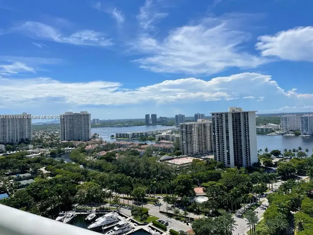 3301 NE 183rd St # 2509, Aventura FL 33160 photo 3