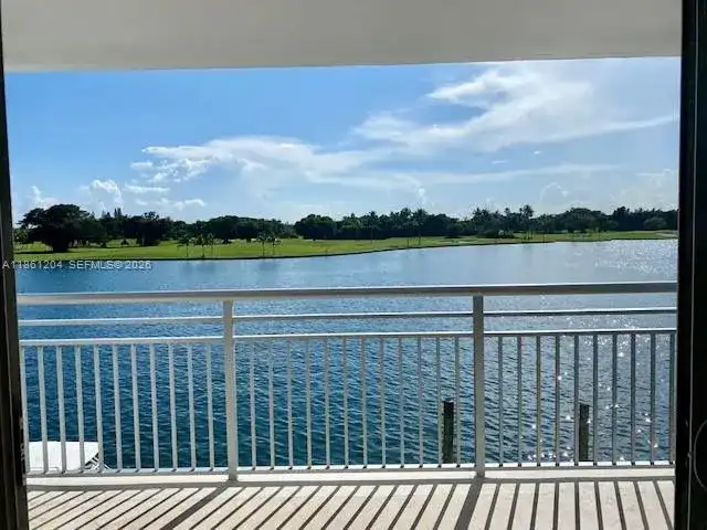 9250 W Bay Harbor Dr # 3B, Bay Harbor Islands FL 33154