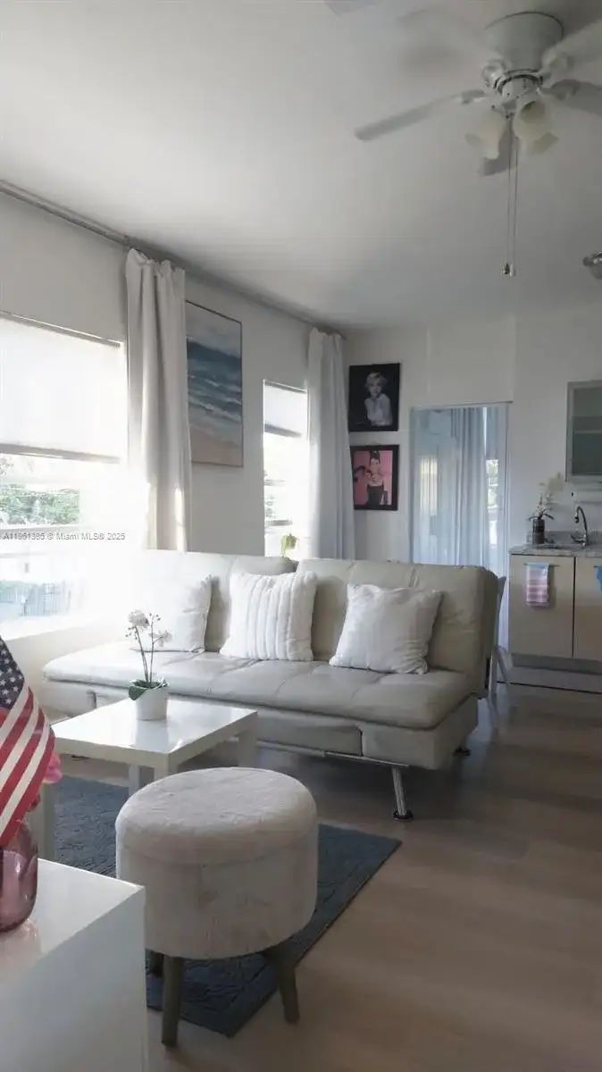 1358 Pennsylvania Ave # 301, Miami Beach FL 33139 photo 2
