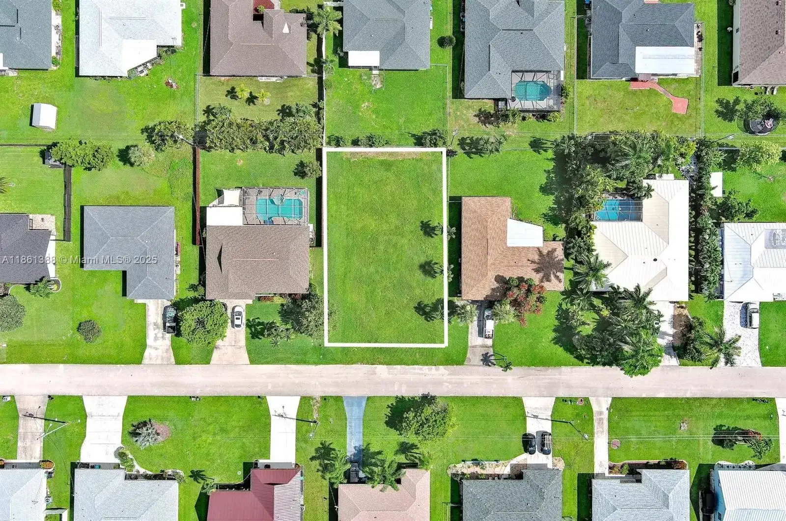225 SW 46TH TER, Cape Coral FL 33914 photo 2