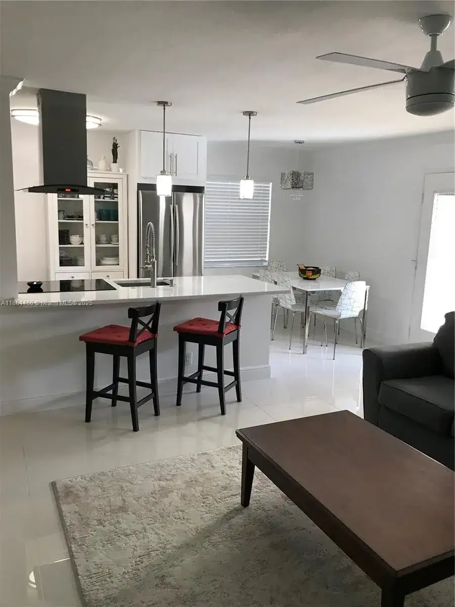 466 Normandy J # 466, Delray Beach FL 33484 photo 3